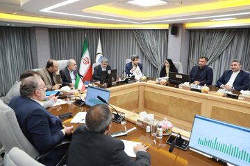 گزارش تصویری بازدید اعضای کمیسیون اقتصادی مجلس از بورس کالا