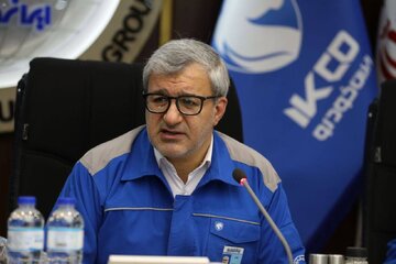 با تصمیم هیات مدیره محصولات‌مان را در بورس کالا عرضه می‌کنیم/
زیان هر روزه ایران‌خودرو با تعلل سازمان حمایت قابل چشم‌پوشی نیست