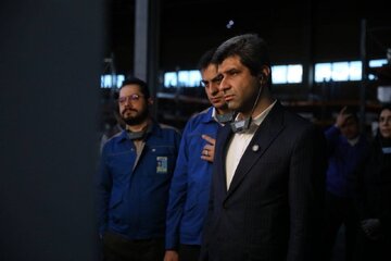 گزارش تصویری بازدید مدیرعامل و مدیران بورس کالای ایران از خطوط تولید ایران خودرو