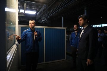 گزارش تصویری بازدید مدیرعامل و مدیران بورس کالای ایران از خطوط تولید ایران خودرو