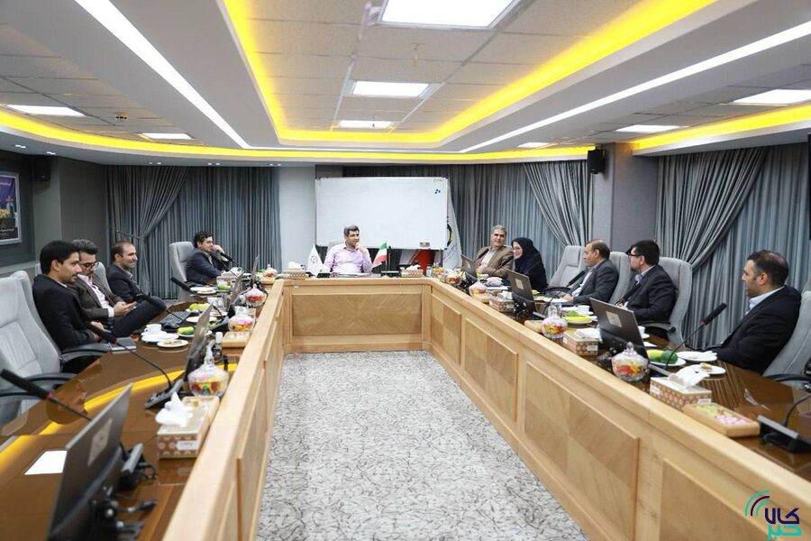 گزارش تصویری نشست هم‌اندیشی میان بورس کالای ایران و شرکت تهیه و تولید مواد معدنی ایران