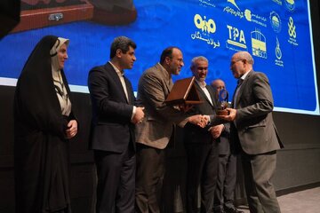 نگاهی به برترین‌های بورس کالا از لنز دوربین-۲