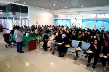 کارگاه آموزشی معامله‌گری در تالار صادراتی کیش برگزار شد